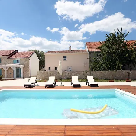 Kuce Za Odmor Brkic * Lozovac