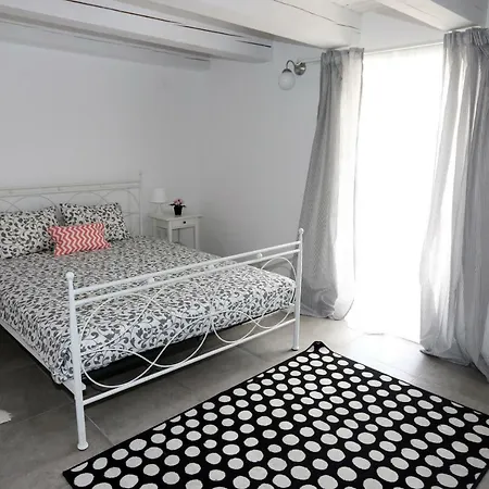 Kuce Za Odmor Brkic Lozovac