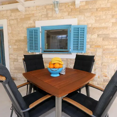 Kuce Za Odmor Brkic *