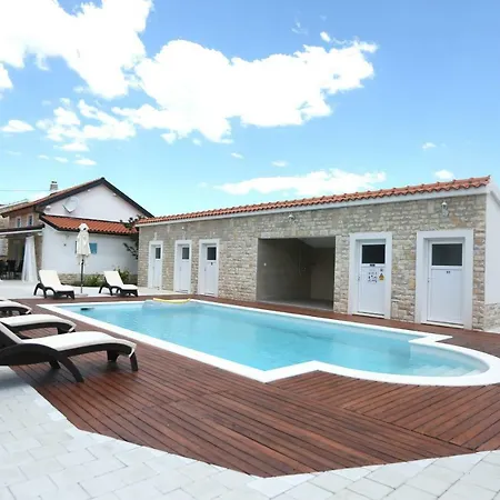 Kuce Za Odmor Brkic 公寓 *