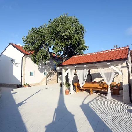 Kuce Za Odmor Brkic Apartamento Lozovac