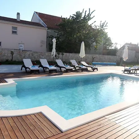 Kuce Za Odmor Brkic Lozovac