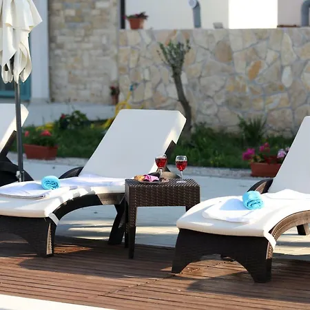 公寓 Kuce Za Odmor Brkic 罗佐瓦克