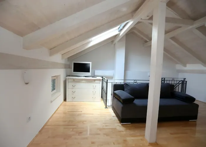 Kuce Za Odmor Brkic *