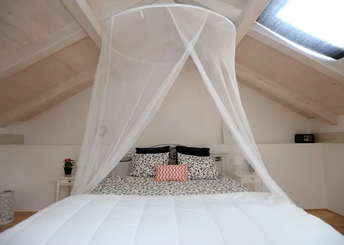 Kuce Za Odmor Brkic Lozovac