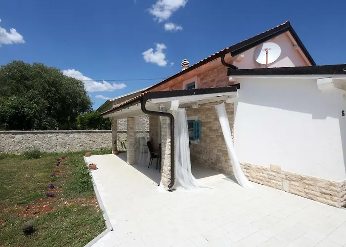 Kuce Za Odmor Brkic *