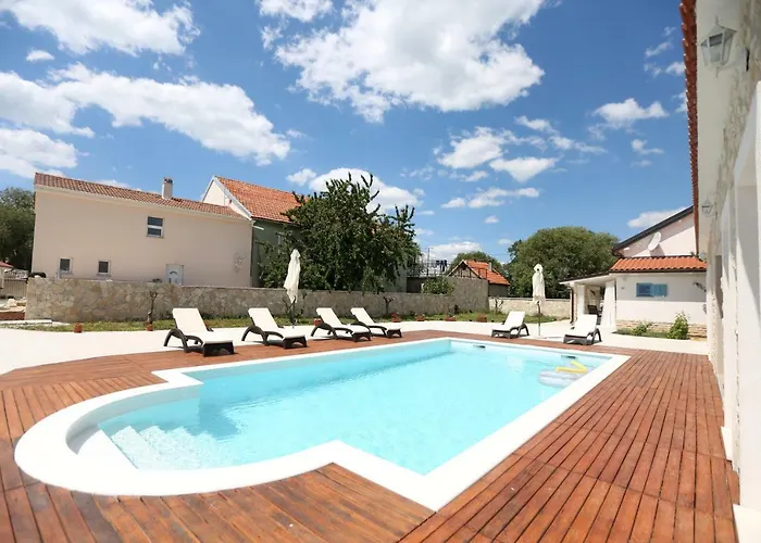 Kuce Za Odmor Brkic * Lozovac