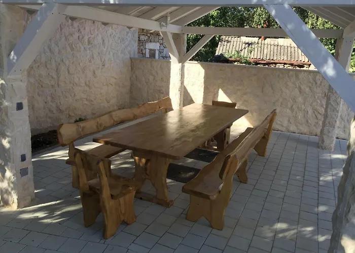 Kuce Za Odmor Brkic *