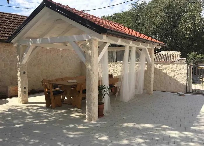 Kuce Za Odmor Brkic Apartamento Lozovac