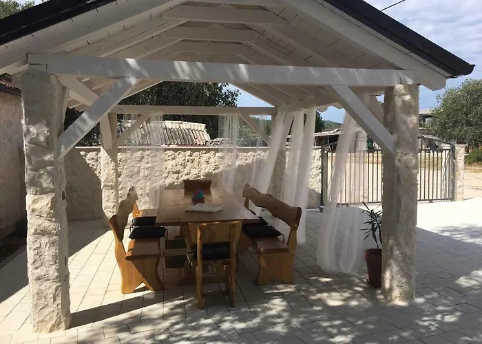 Kuce Za Odmor Brkic *