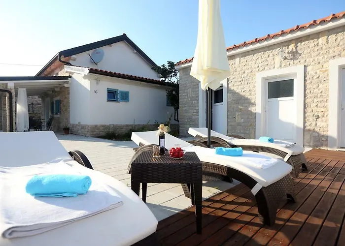 Kuce Za Odmor Brkic Lozovac