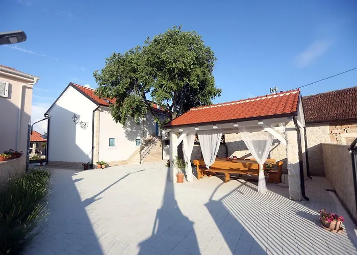 Kuce Za Odmor Brkic Apartamento Lozovac